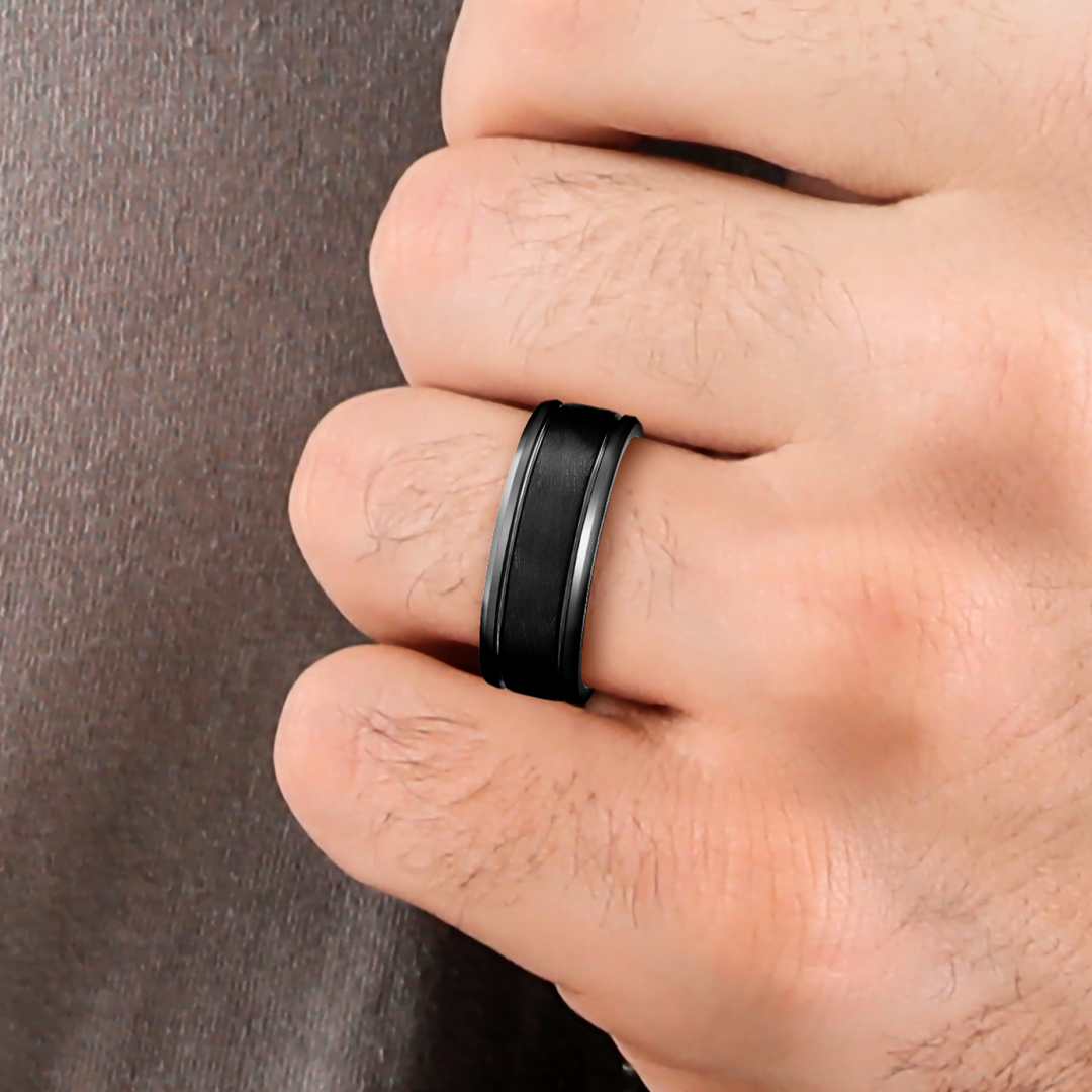 Noir Contrast Ring